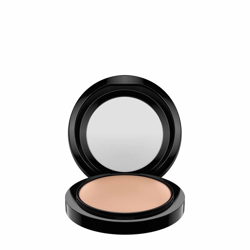 MAC Mineralize Skinfinish Natural image number 6